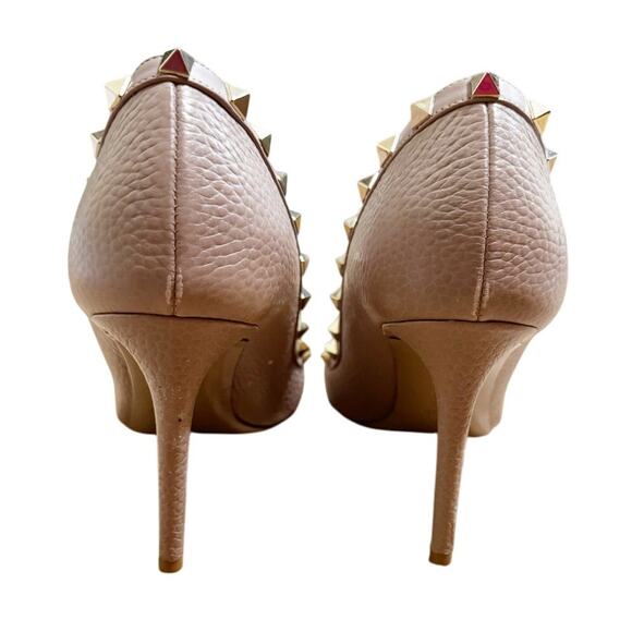 Valentino Garavani Rockstud Pumps Blush Pink Gold Studded Leather Heels 39.5 - Picture 4 of 12